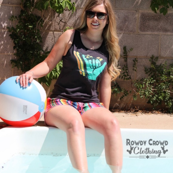 Rowdy Crowd Hang Loose Tank Top - Picture 4 of 8